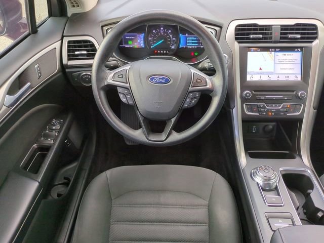 Certified 2017 Ford Fusion SE image 15