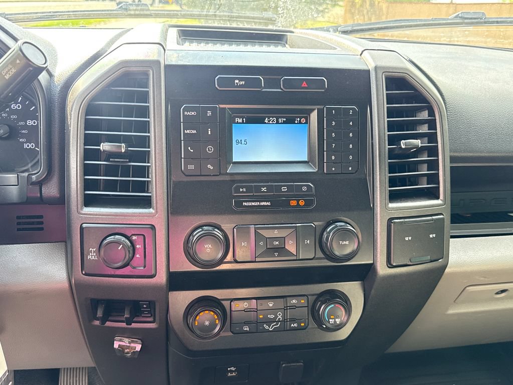 Certified 2022 Ford F250 XL w/ Power Equipment Group AWD/4WD image 16