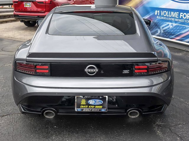 Used 2025 Nissan Z Performance w/ Floor Mat Package RWD image 8