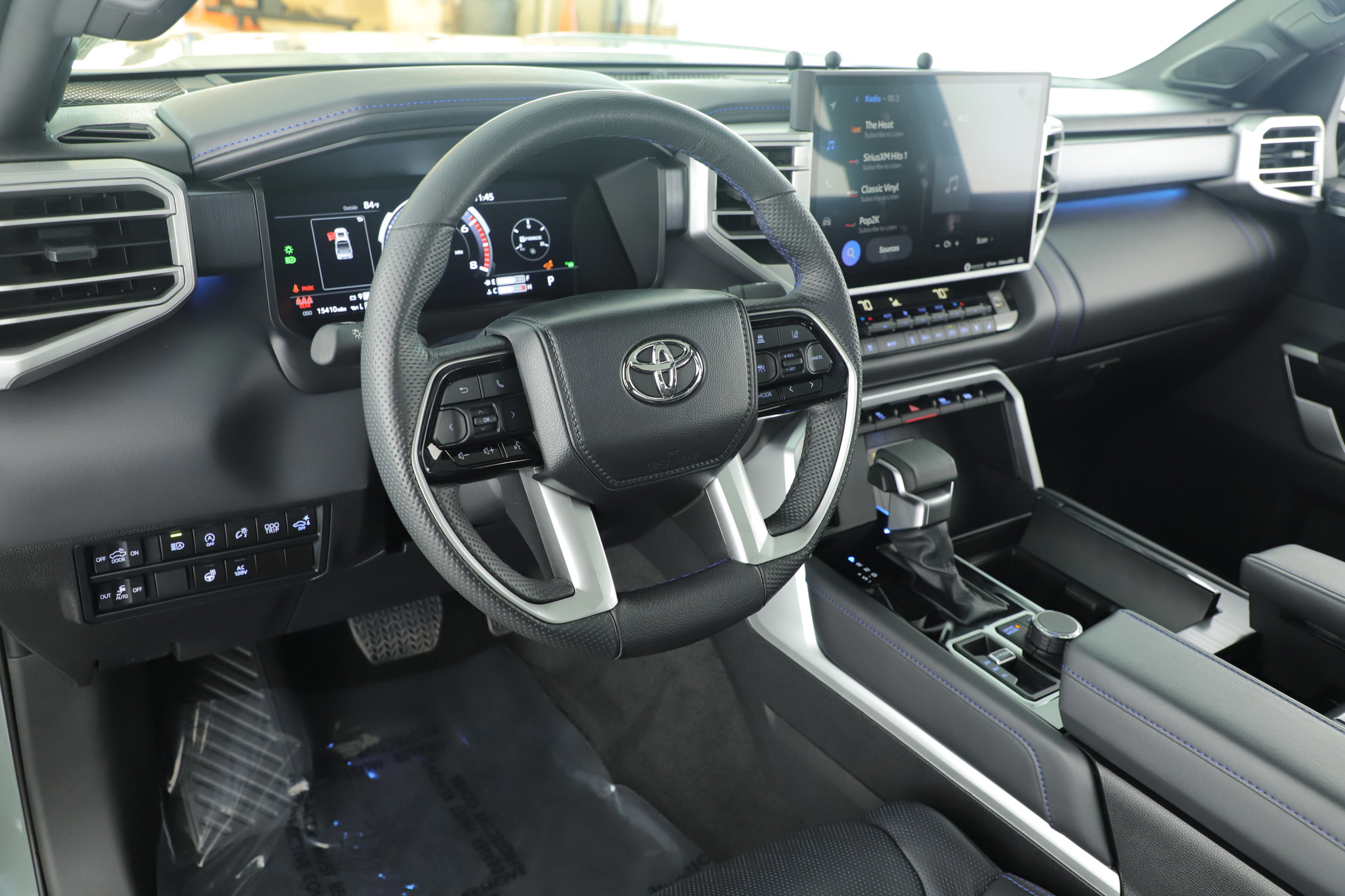 Used 2024 Toyota Tundra Platinum image 13