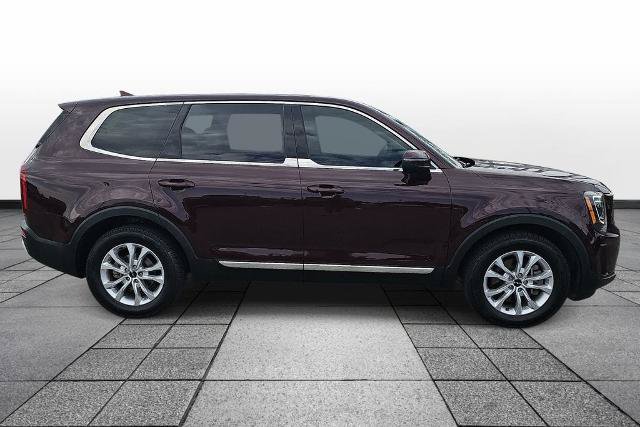 Used 2022 Kia Telluride LX AWD/4WD image 4