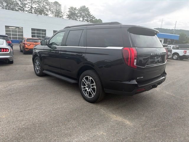 Certified 2025 Ford Expedition Active AWD/4WD image 22