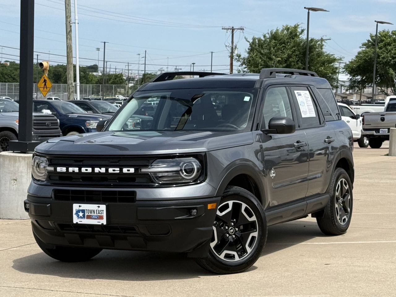 Certified 2024 Ford Bronco Sport Outer Banks AWD/4WD image 28