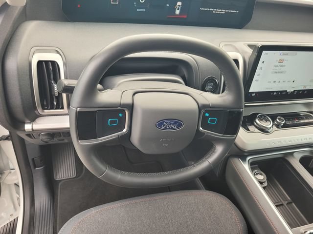 Certified 2025 Ford Expedition Max Active AWD/4WD image 30