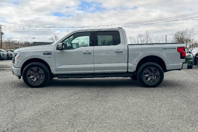 Certified 2024 Ford F150 Lightning Flash AWD/4WD image 6