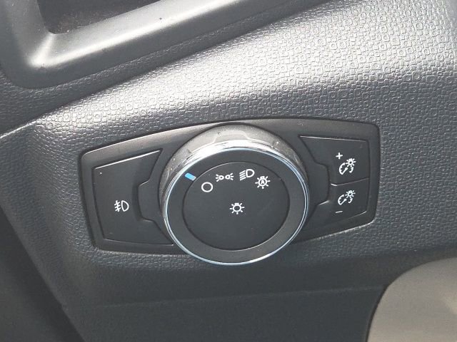 Certified 2019 Ford EcoSport SE w/ SE Convenience Package image 25
