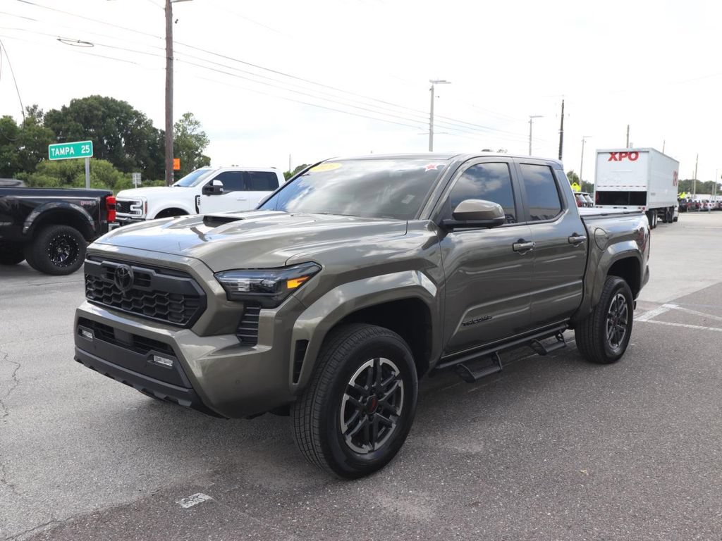 Used 2026 Toyota Tacoma TRD Sport w/ TRD Sport Premium Package RWD image 5