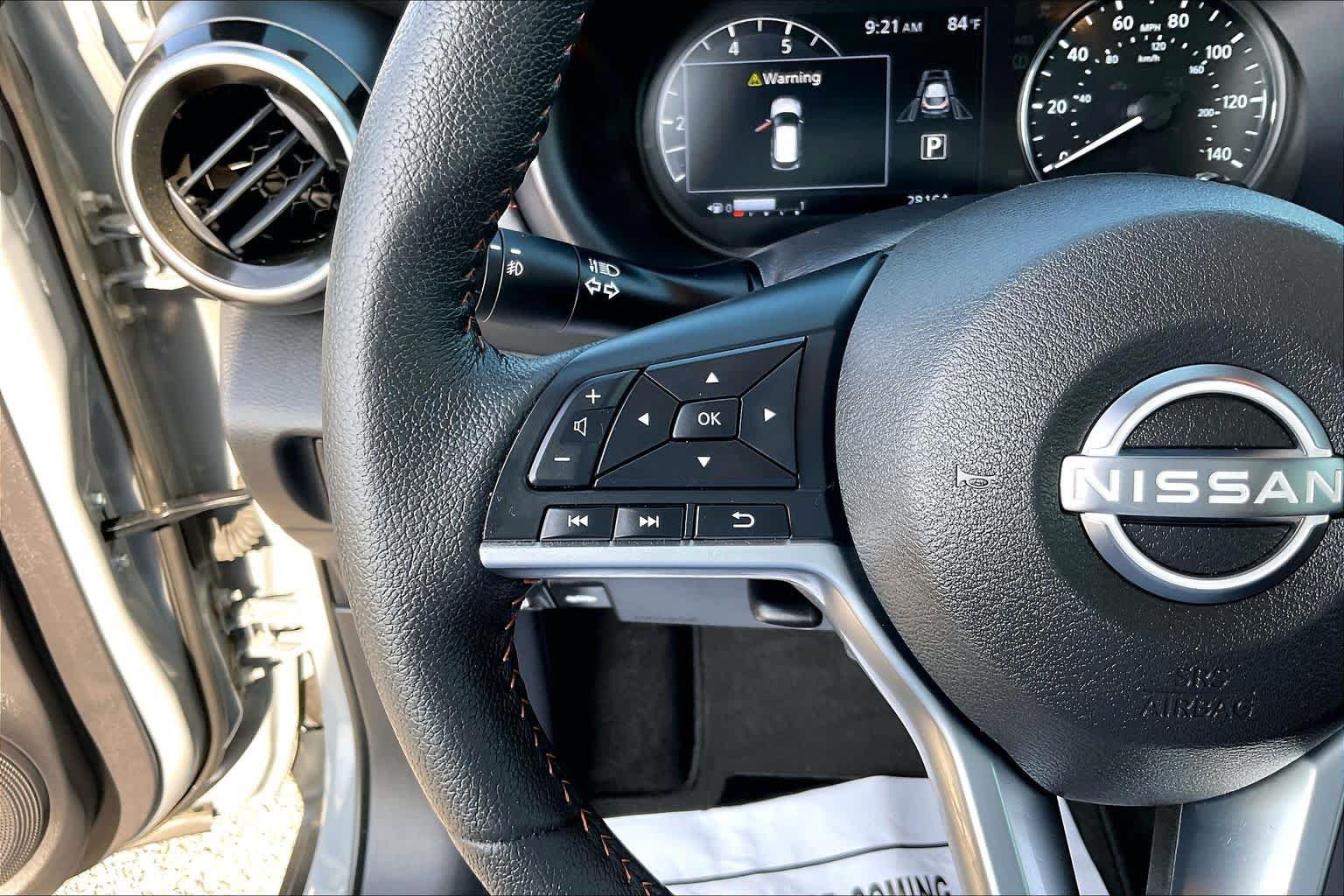 Used 2024 Nissan Kicks SR w/ SR Premium Package FWD image 19