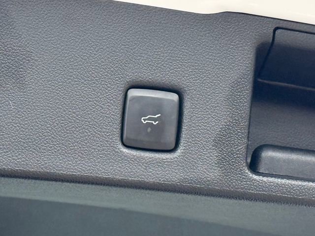 Certified 2022 Ford Escape SEL AWD/4WD image 28