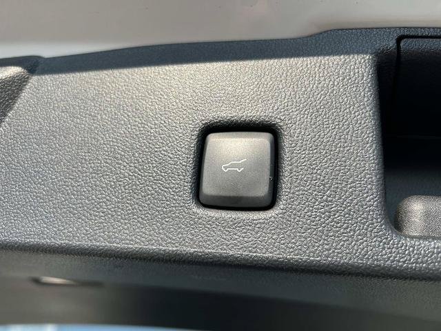 Certified 2024 Ford Escape Platinum w/ Premium Technology Package AWD/4WD image 20