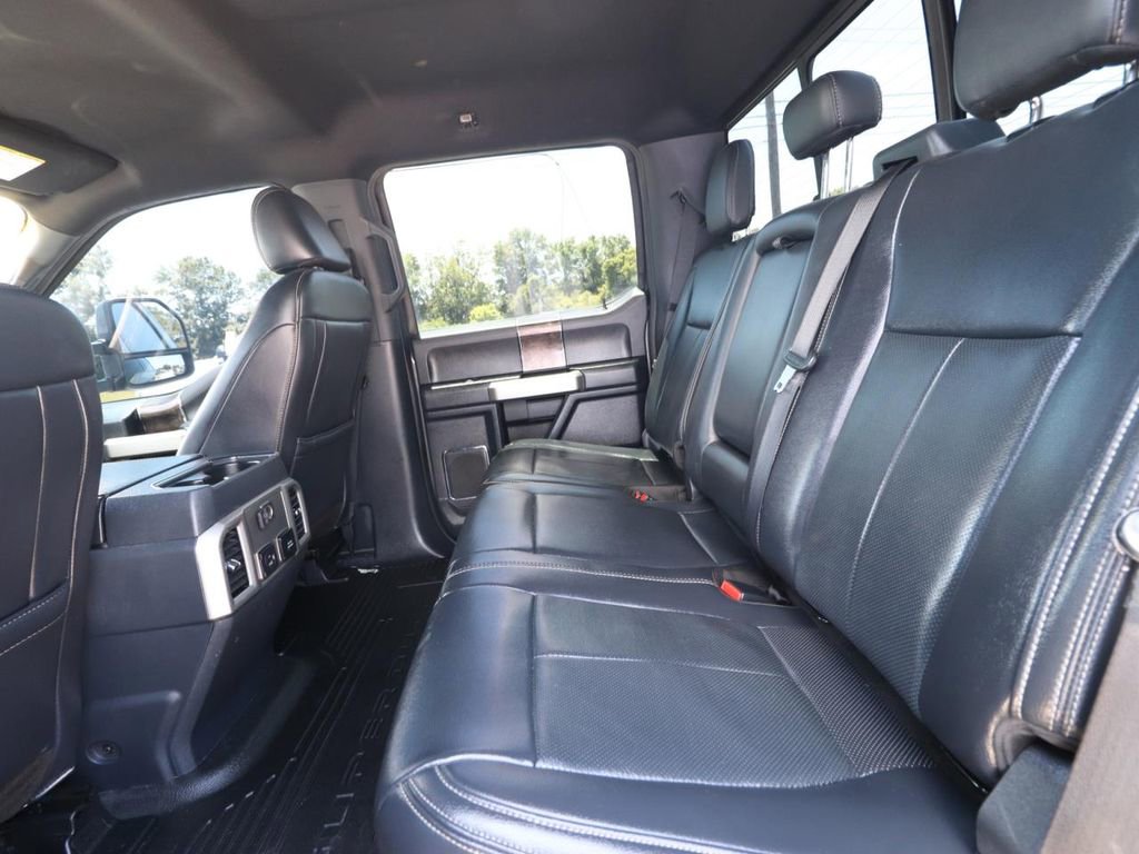 Certified 2022 Ford F250 Lariat w/ Lariat Value Package AWD/4WD image 9