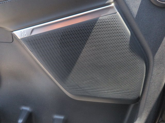 Certified 2025 Ford Expedition Tremor AWD/4WD image 15