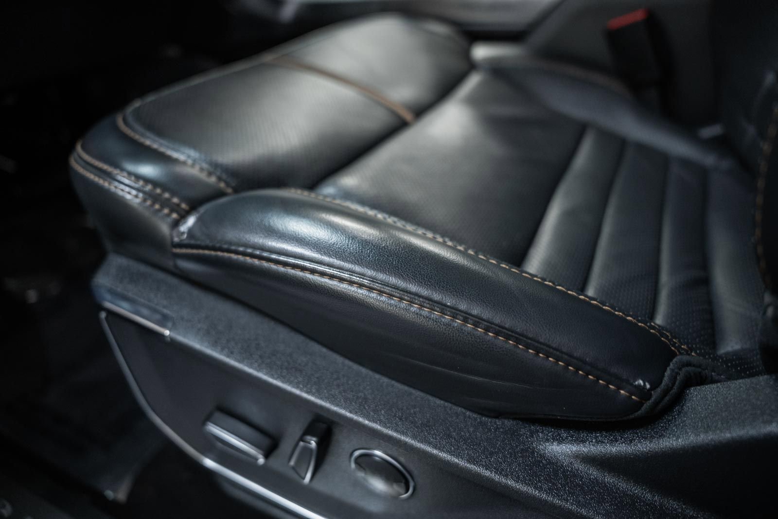 Certified 2023 Ford F150 Platinum w/ FX4 Off-Road Package image 45