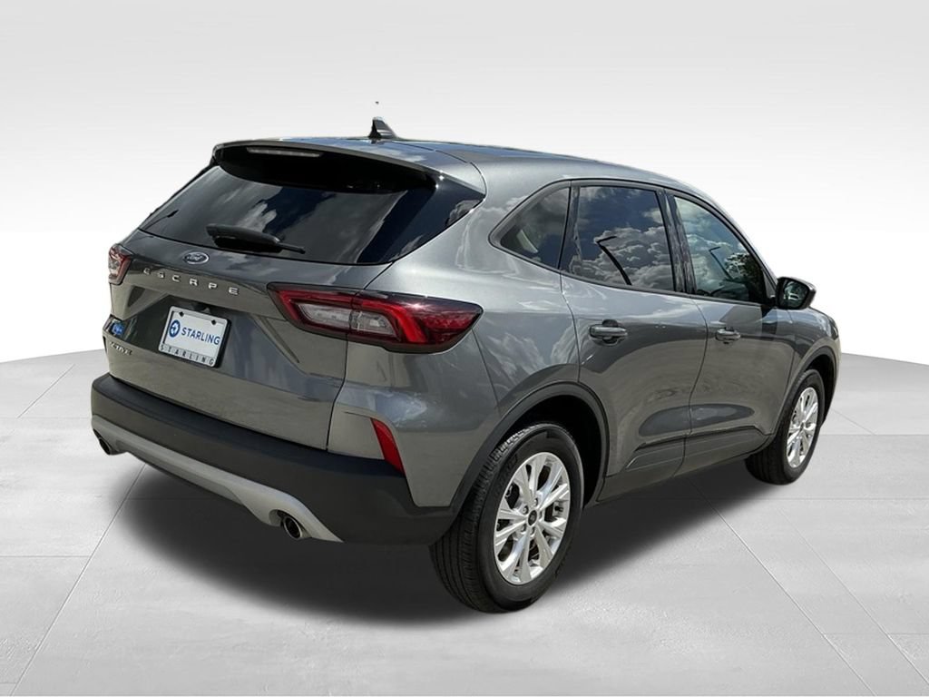 Certified 2025 Ford Escape Active FWD image 8