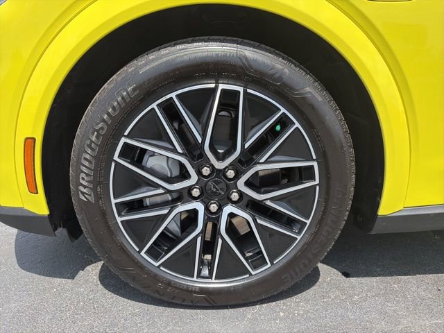 Certified 2025 Ford Mustang Mach-E Premium RWD image 10