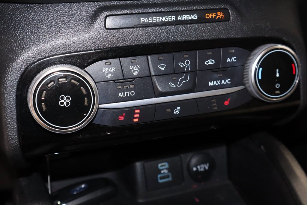 Certified 2022 Ford Escape SE w/ Cold Weather Package image 32