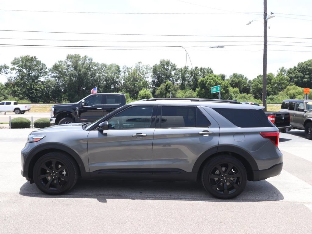 Certified 2023 Ford Explorer ST-Line w/ Class IV Trailer Tow Package RWD image 5