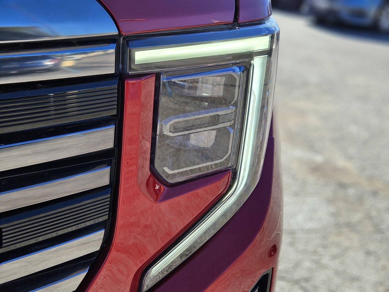 Used 2024 GMC Sierra 1500 AT4 w/ Technology Package image 12