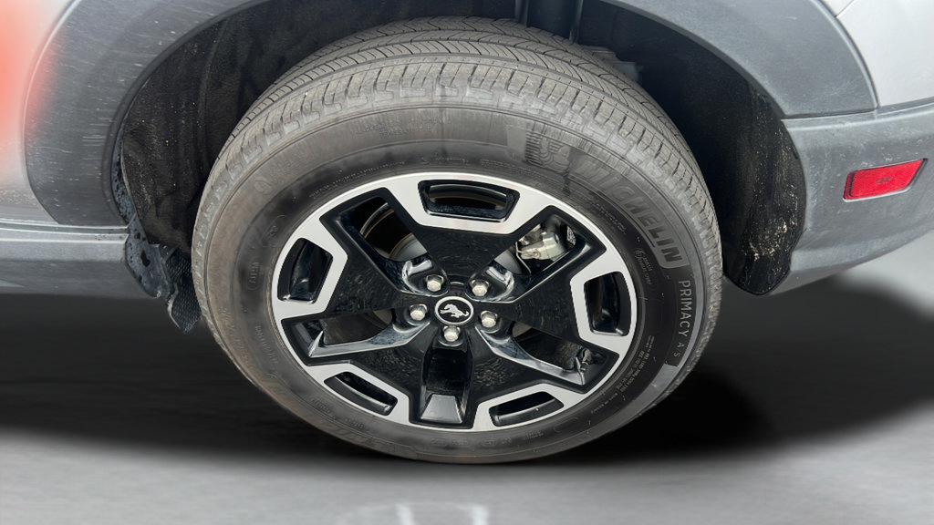 Certified 2023 Ford Bronco Sport Outer Banks w/ Tech Package AWD/4WD image 31