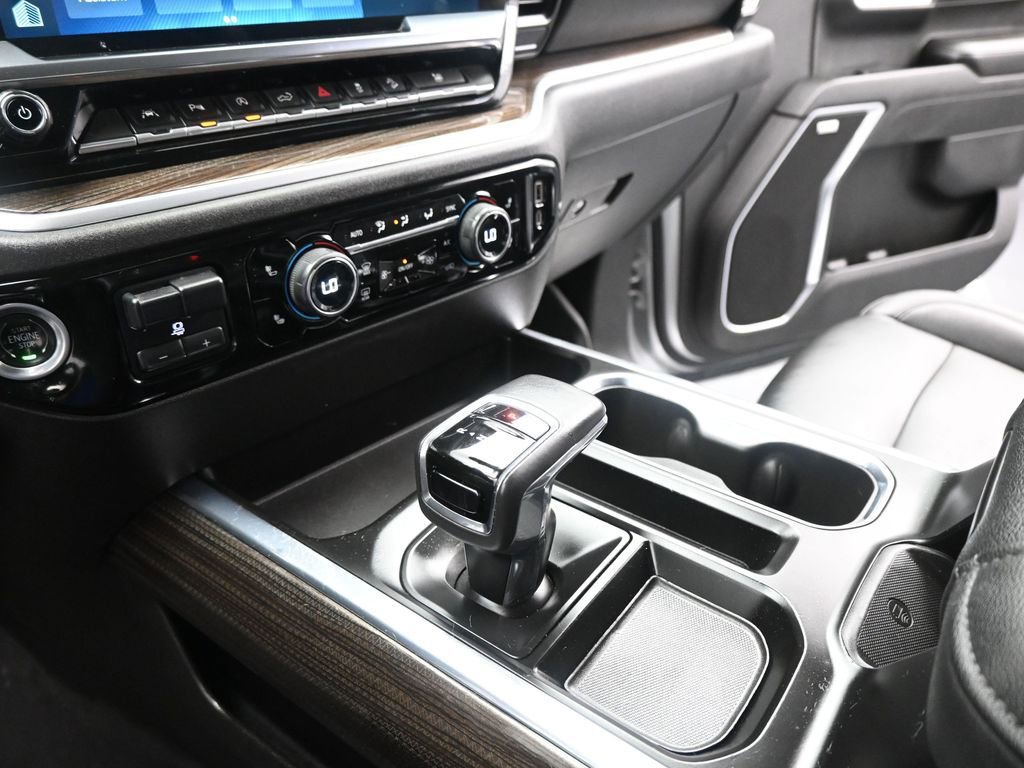 Used 2022 Chevrolet Silverado 1500 RST image 18