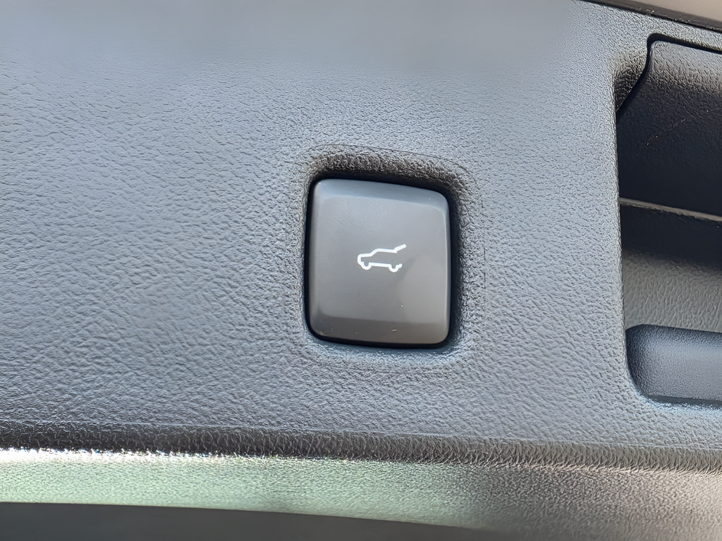 Certified 2024 Ford Escape Active AWD/4WD image 12