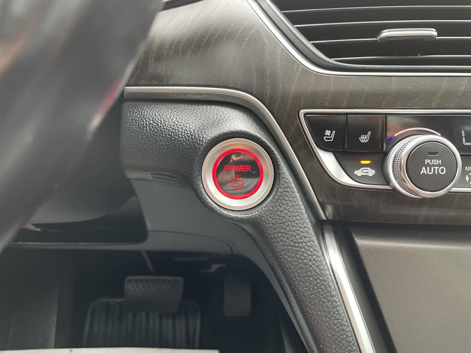 Used 2022 Honda Accord Touring image 25