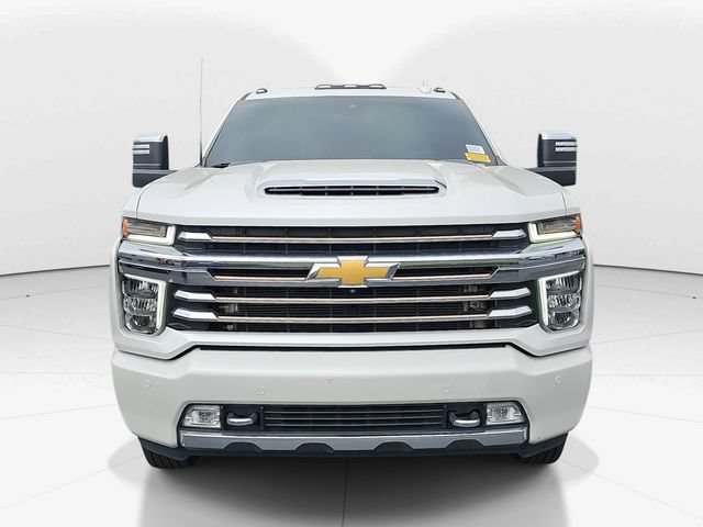 Used 2022 Chevrolet Silverado 3500 High Country w/ Safety Package II AWD/4WD image 8
