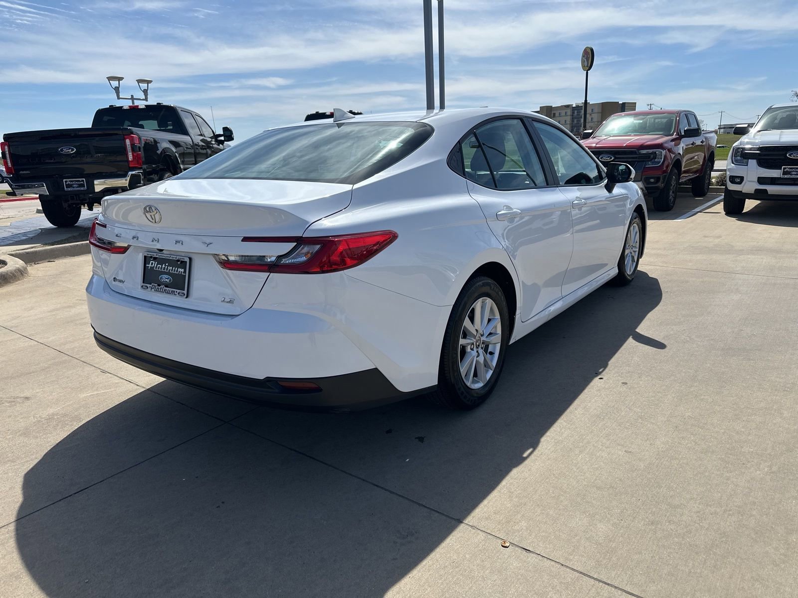 Used 2025 Toyota Camry LE image 6