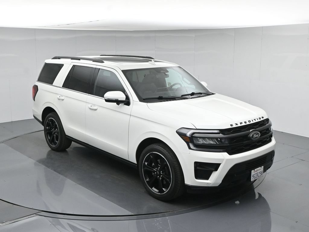 Certified 2023 Ford Expedition Limited AWD/4WD image 46