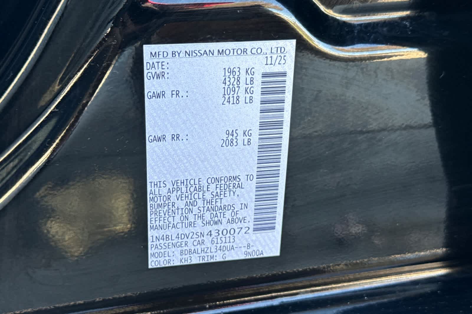 Used 2025 Nissan Altima 2.5 SV FWD image 27