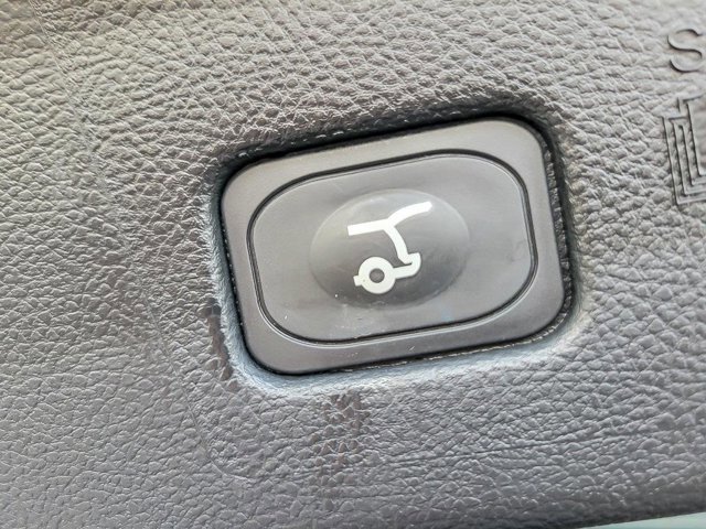 Certified 2024 Ford Edge Titanium w/ Equipment Group 301A image 27