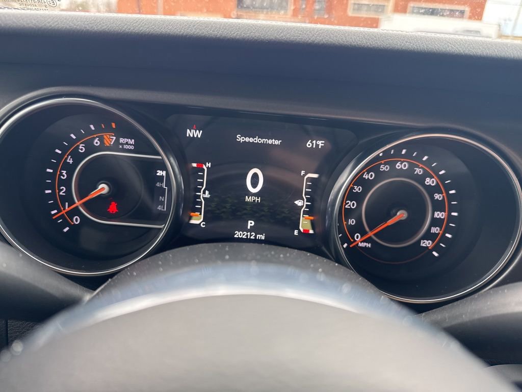 Used 2023 Jeep Gladiator Rubicon w/ Cold Weather Group image 28