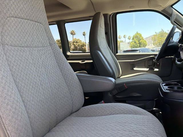 Used 2020 Chevrolet Express 3500 LT w/ LT Preferred Equipment Group RWD image 19