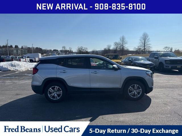 Used 2018 GMC Terrain SLE image 9