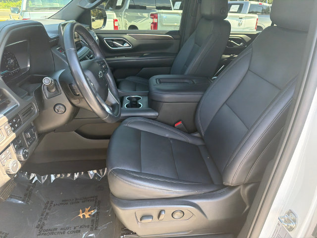 Used 2022 Chevrolet Tahoe Z71 w/ Luxury Package AWD/4WD image 11