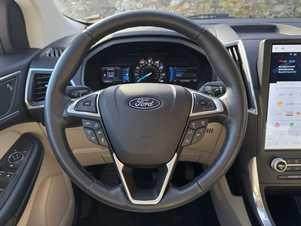 Certified 2023 Ford Edge Titanium w/ Equipment Group 301A image 20
