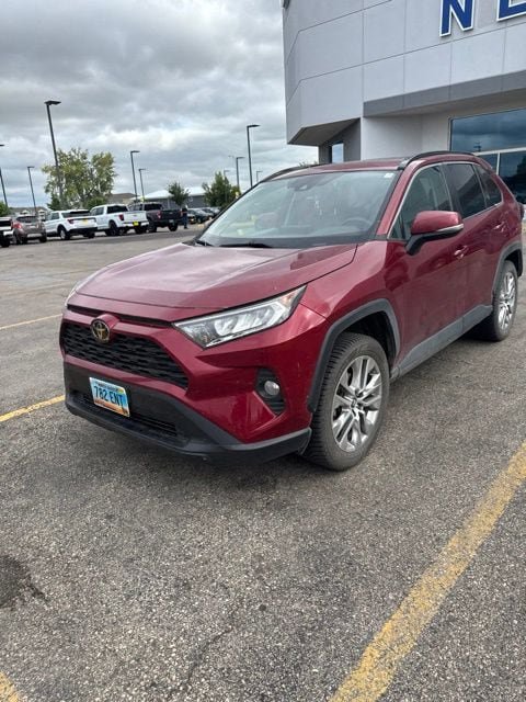 Used 2020 Toyota RAV4 XLE Premium AWD/4WD image 2