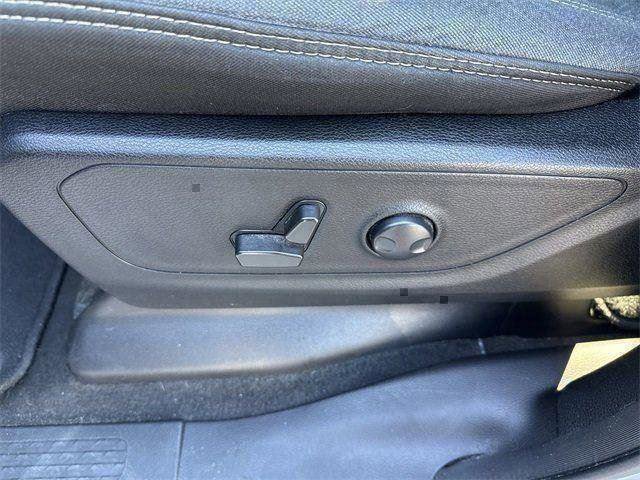 Used 2022 RAM 1500 Big Horn image 25