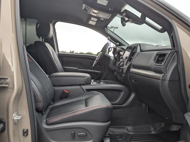 Used 2023 Nissan Titan PRO-4X w/ Pro-4x Convenience Package AWD/4WD image 27