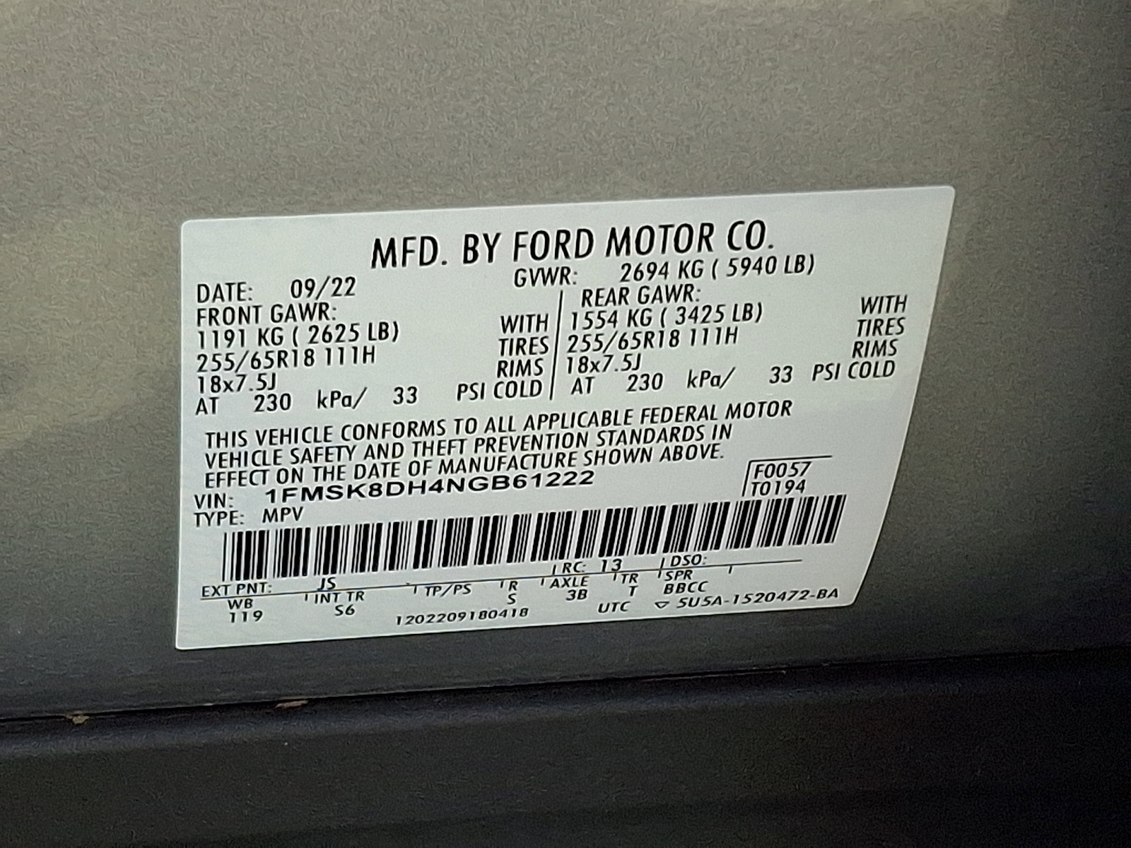 Certified 2022 Ford Explorer XLT w/ Equipment Group 202A AWD/4WD image 27