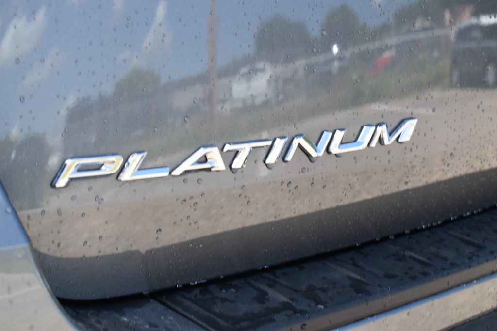 Certified 2025 Ford Explorer Platinum w/ LUX Leather Package AWD/4WD image 6