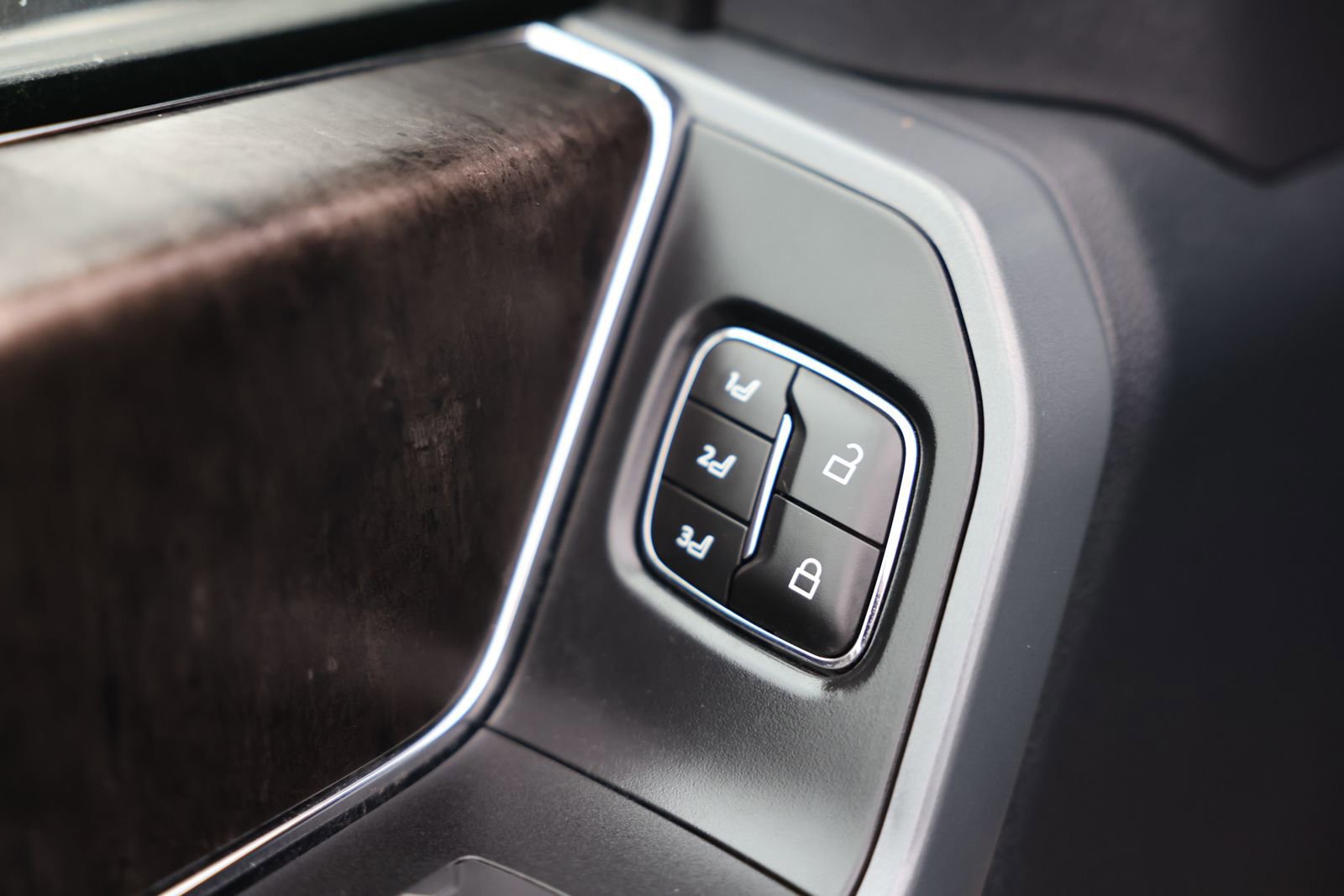 Certified 2023 Ford F150 Lariat w/ Equipment Group 502A High image 21