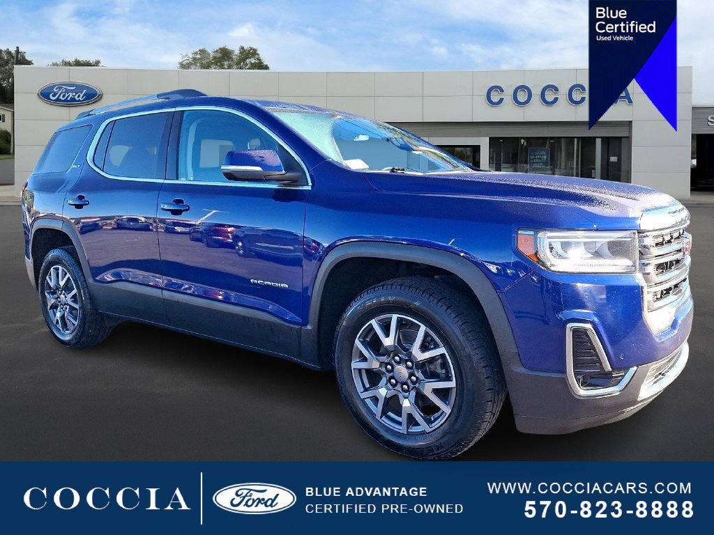 Used 2023 GMC Acadia SLT w/ Technology Package AWD/4WD image 3