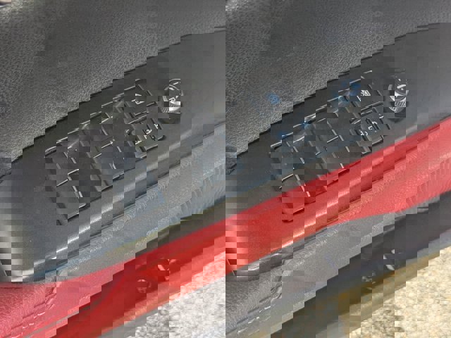 Used 2023 Toyota Camry XSE FWD image 12