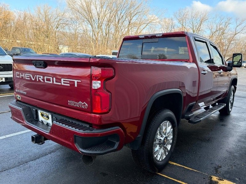 Used 2022 Chevrolet Silverado 2500 High Country image 5