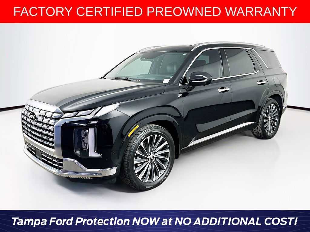 Used 2023 Hyundai Palisade Calligraphy FWD image 1