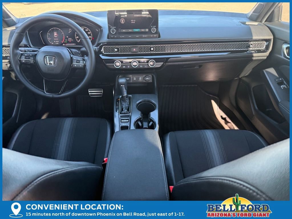 Used 2025 Honda Civic Sport image 14