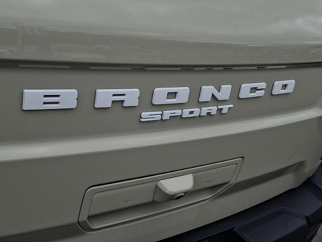 Certified 2025 Ford Bronco Sport Outer Banks w/ Outer Banks Tech Package+ AWD/4WD image 29