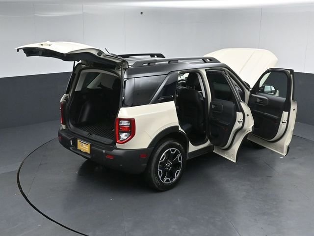 Certified 2025 Ford Bronco Sport Outer Banks w/ Outer Banks Tech Package+ AWD/4WD image 59