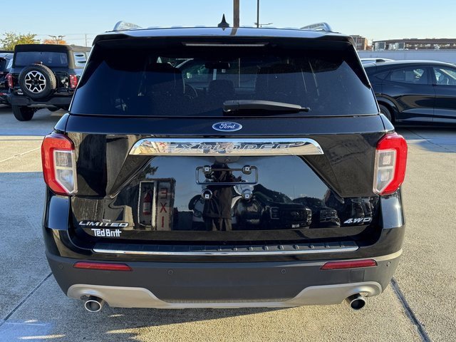 Certified 2023 Ford Explorer Limited w/ Equipment Group 301A image 4